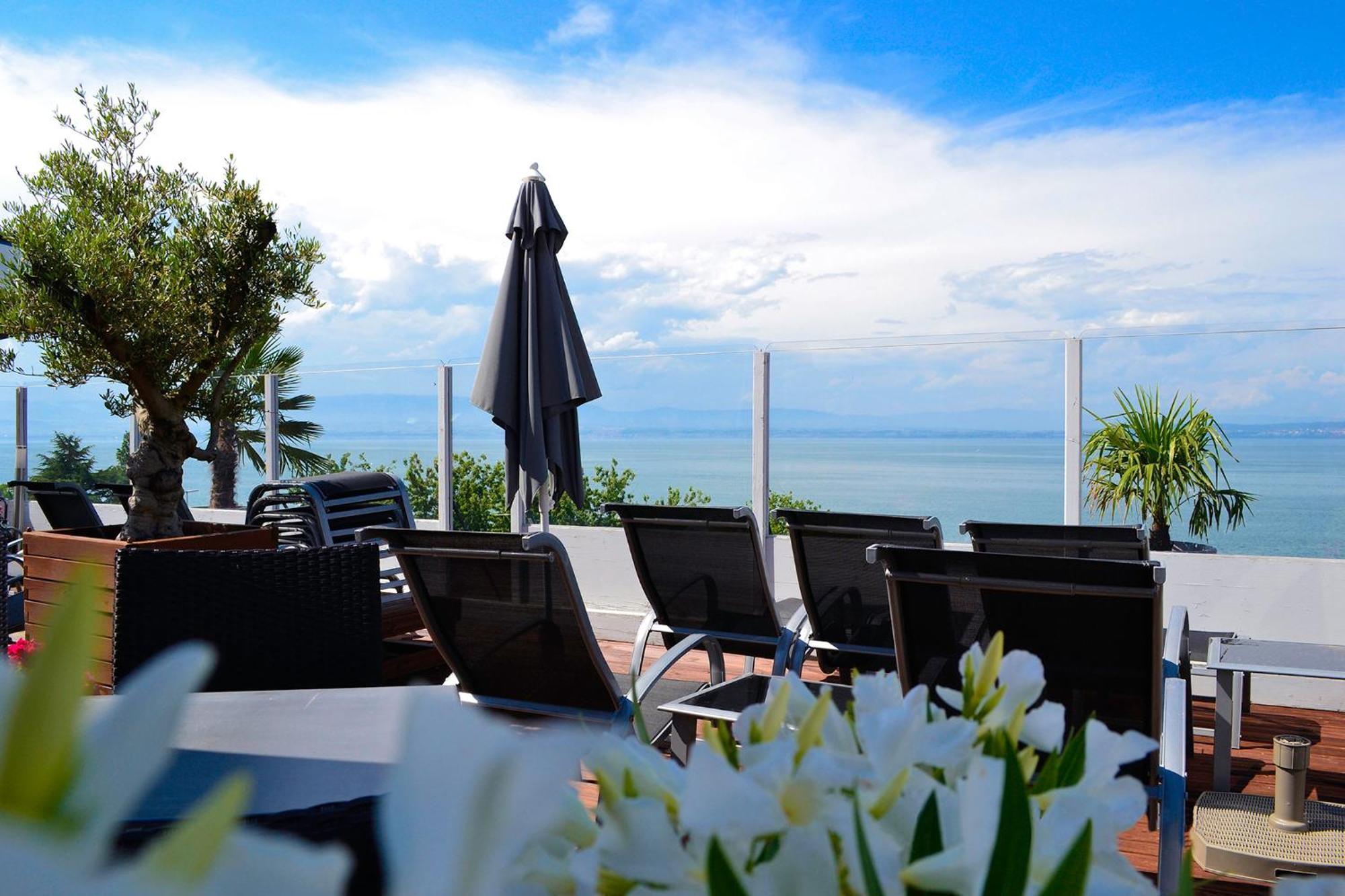 Savoy Hotel Evian Exterior photo